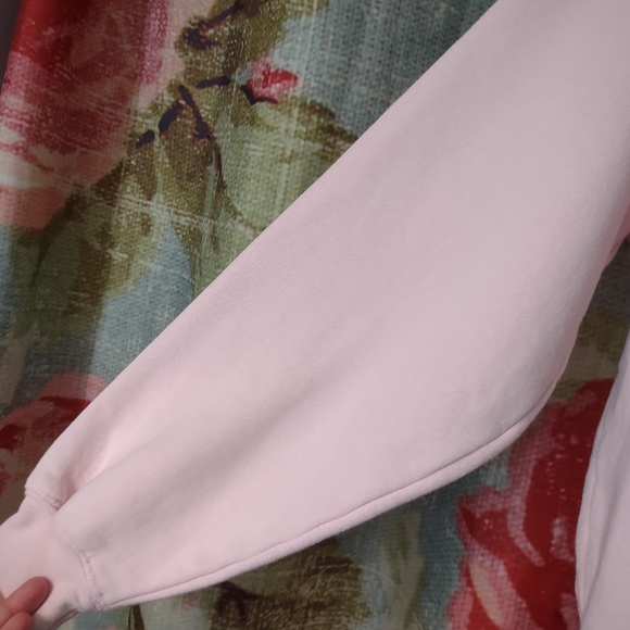 Cabela's Comfy hooded sweatshirt - Picture 8 of 11